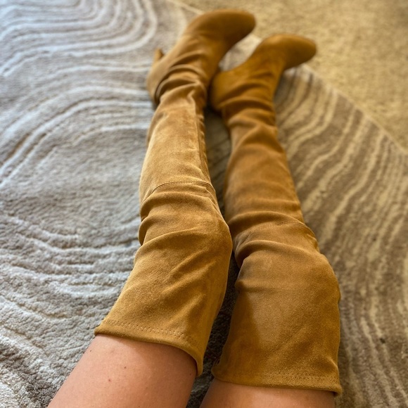 Stuart Weitzman Women’s Highland Suede Over the Knee Boots Fit 8.5 in Tan - Picture 1 of 13